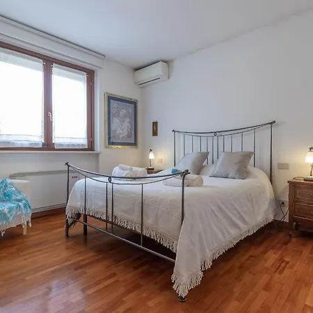 Italian Experience- Casale Al Mare Loreto