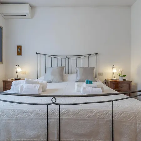 Italian Experience- Casale Al Mare * Loreto